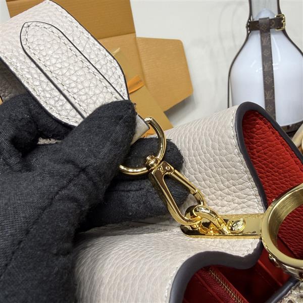 2026120164252961 820